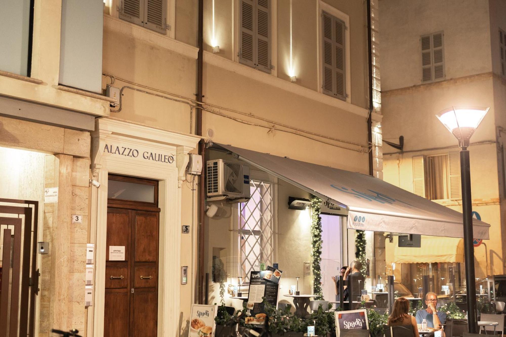 サン・ベネデット・デル・トロントPalazzo Galileoアパートメント エクステリア 写真